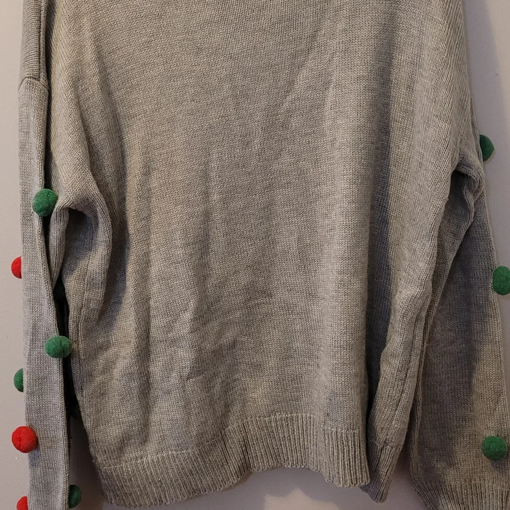 Primark Large Gray Christmas Sweater - Picture 5 of 6